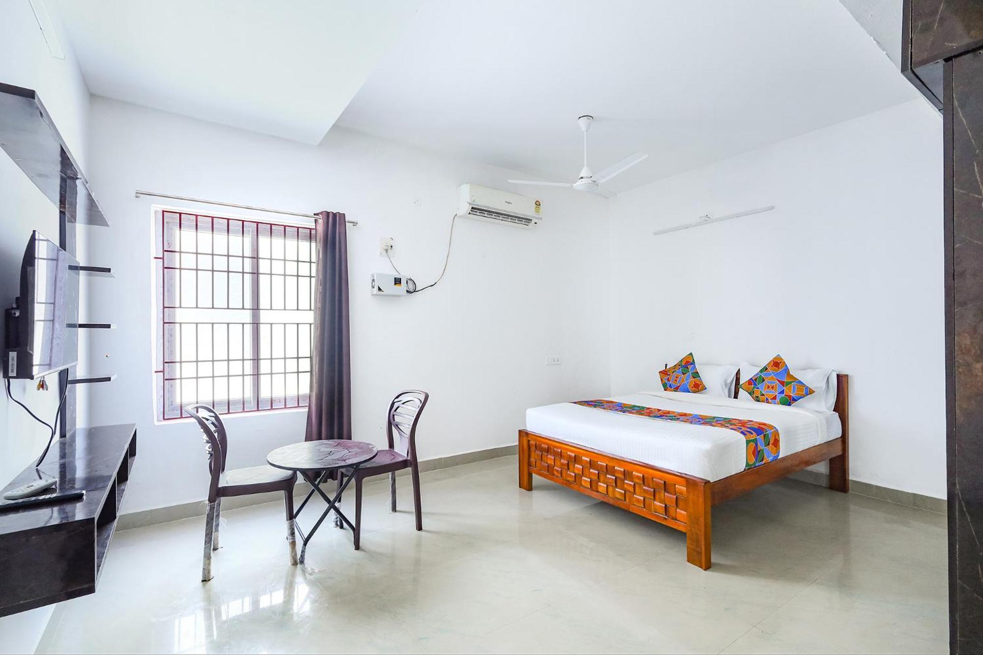 Отель Fabexpress Kovalam Residency Ченнаи Экстерьер фото